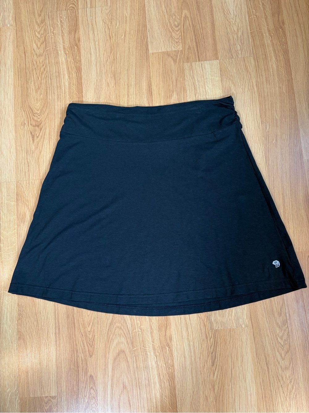 Mountain Hardware Black Stretch A-line Skirt Size XL